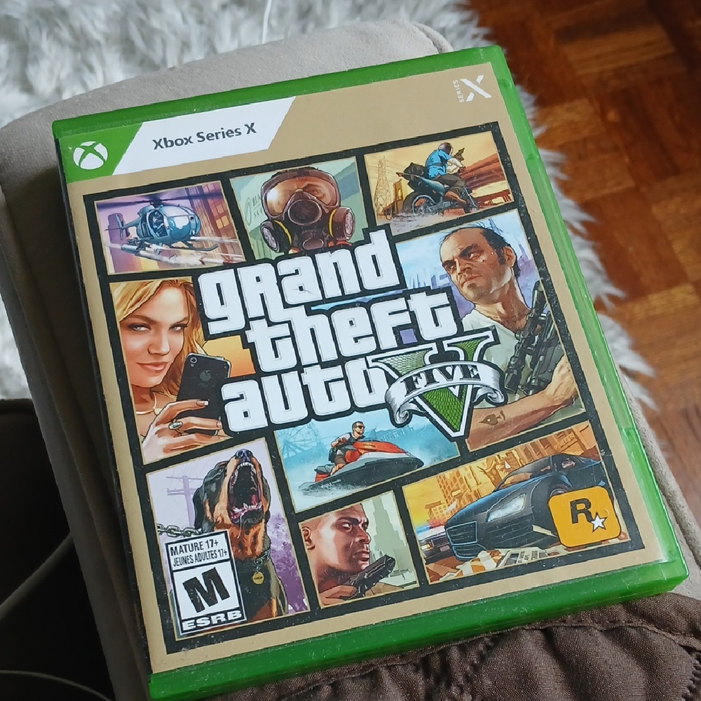 Grand Theft Auto V for Series X - Green Case